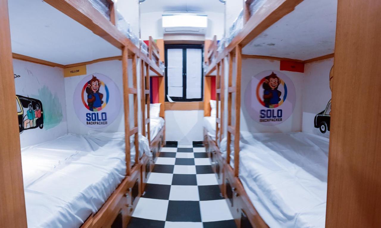 Hostel Solo Backpacker Bombaj Exteriér fotografie