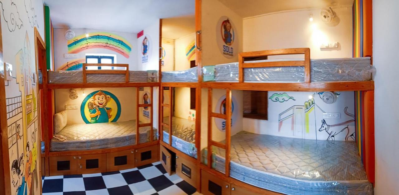 Hostel Solo Backpacker Bombaj Exteriér fotografie